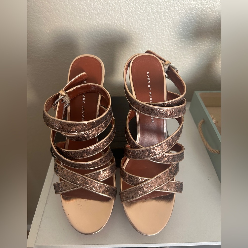 Marc by Marc Jacobs Metallic Rose Gold Multi-Strap Heels size 40